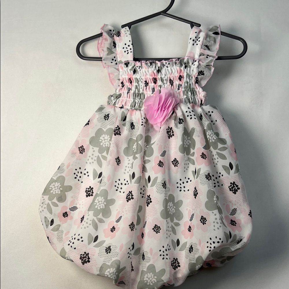 Bon Bebe chiffon smocked bubble romper NWOT. Size 18 m